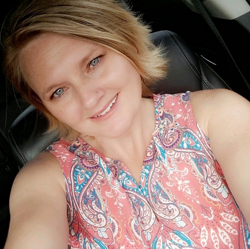 Meet your Posher, Tiffany